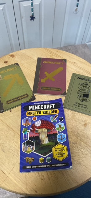 MINDCRAFT Builder and Secrets Book Collection
