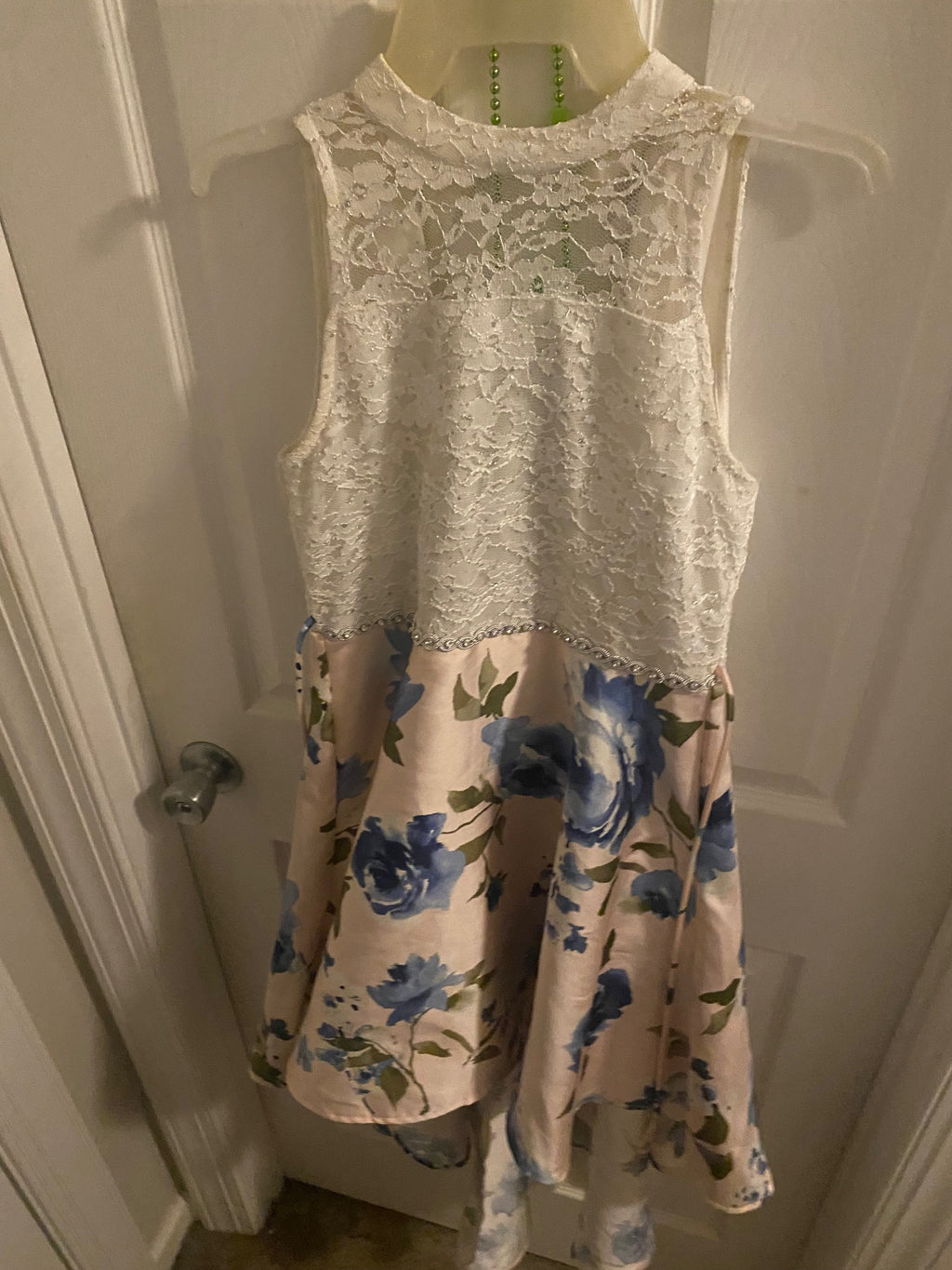 Beautiful High Low Easter Dress SZ SMALL
